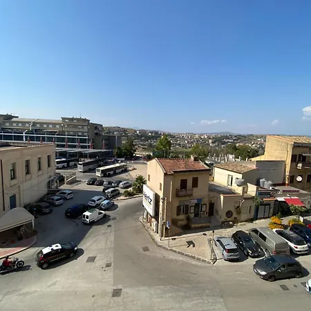 Apartman Camurria House *