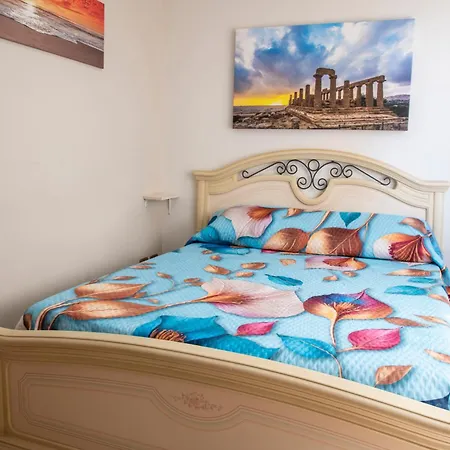 Apartman Camurria House *