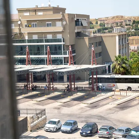 Camurria House Apartman *